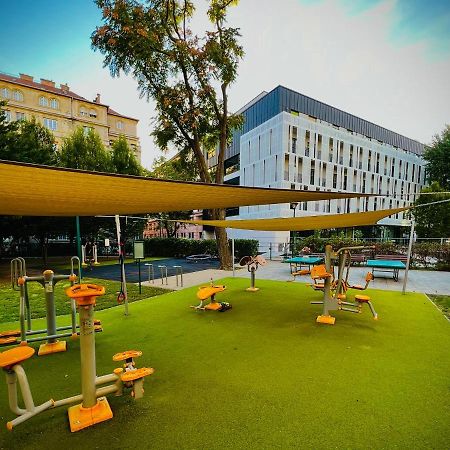 Residence In The Pedestrial Area Будапеща Екстериор снимка