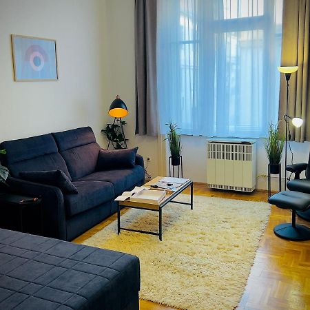 Residence In The Pedestrial Area Будапеща Екстериор снимка