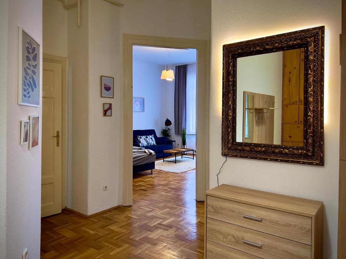 Residence In The Pedestrial Area Будапеща Екстериор снимка